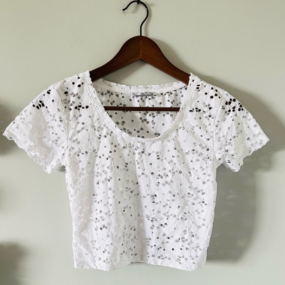 Zara | White Eyelet Stretch Top